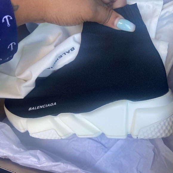Balenciaga Sneaker - Picture 2 of 5